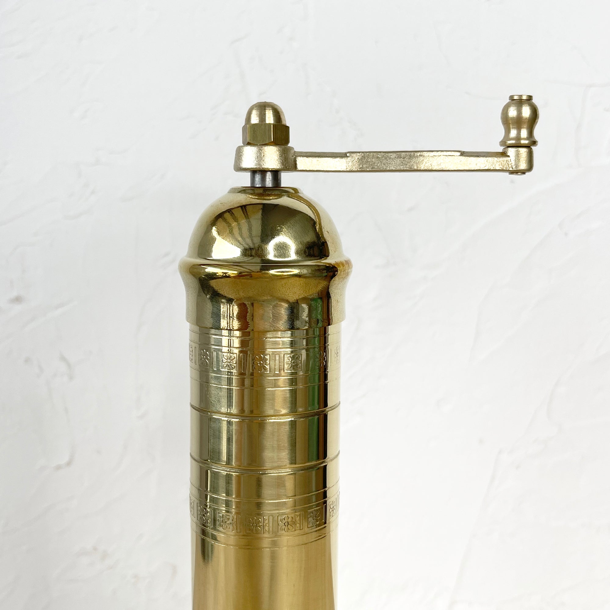 Atlas Brass Salt Mill | 9"