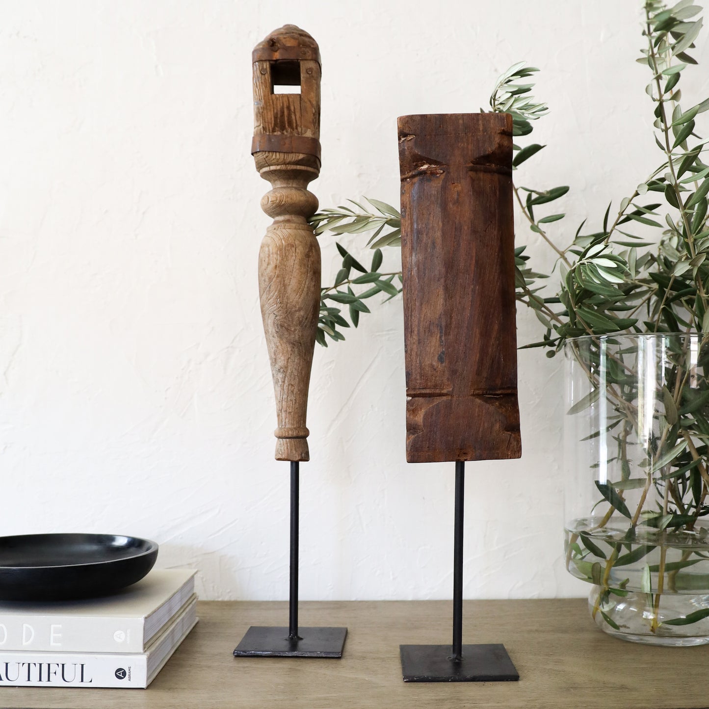 RECLAIMED WOOD CARVING STATUE