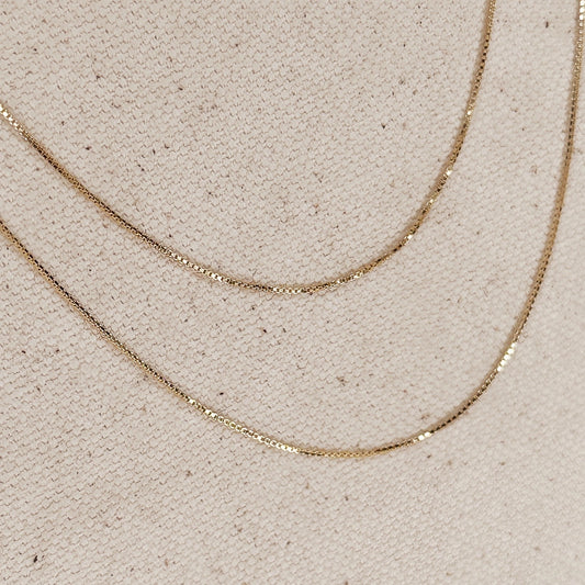 BARELY THERE BOX CHAIN NECKLACE