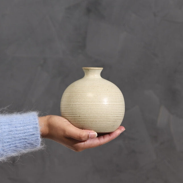 Cove Bud Vase
