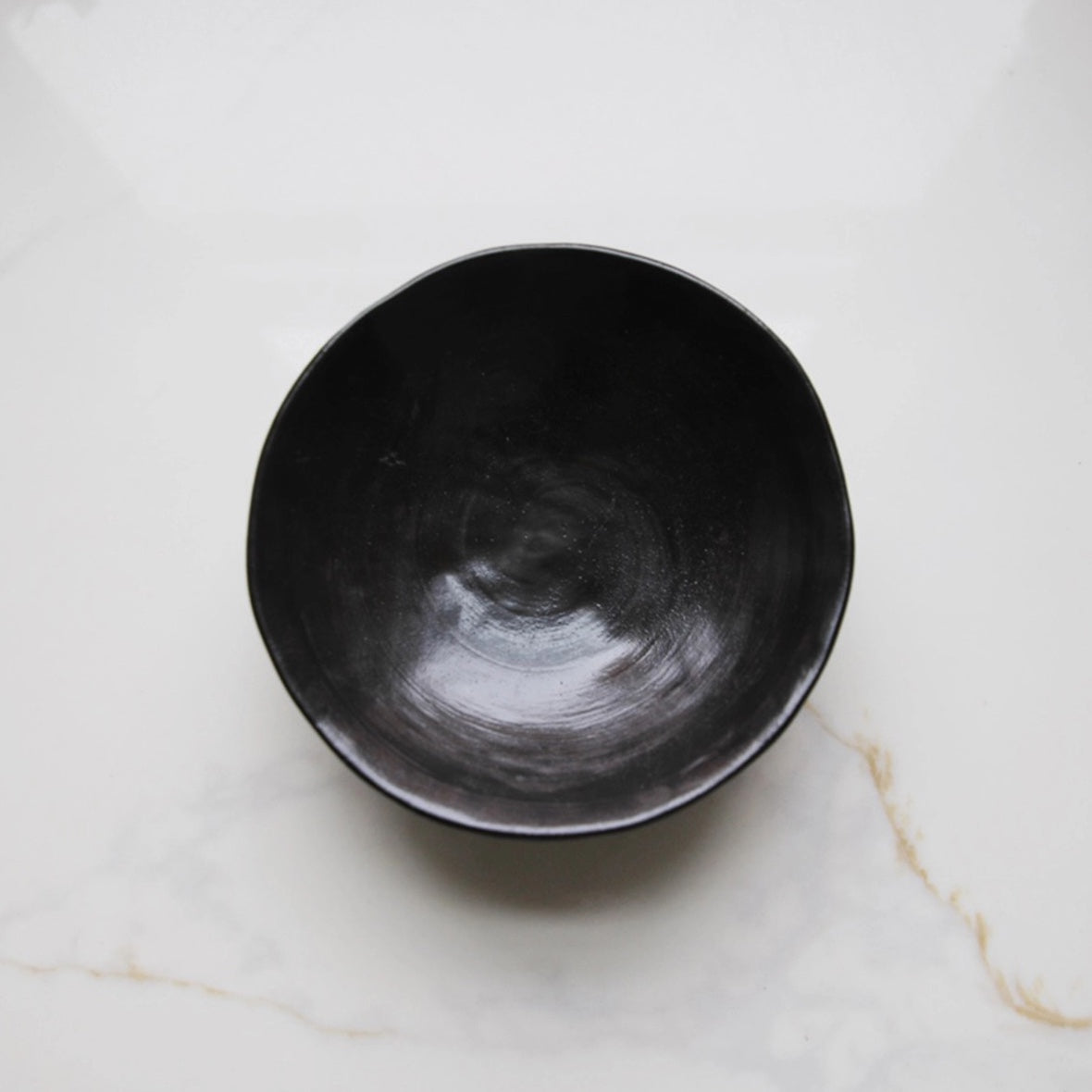 CERAMIC FOOTED BOWLS