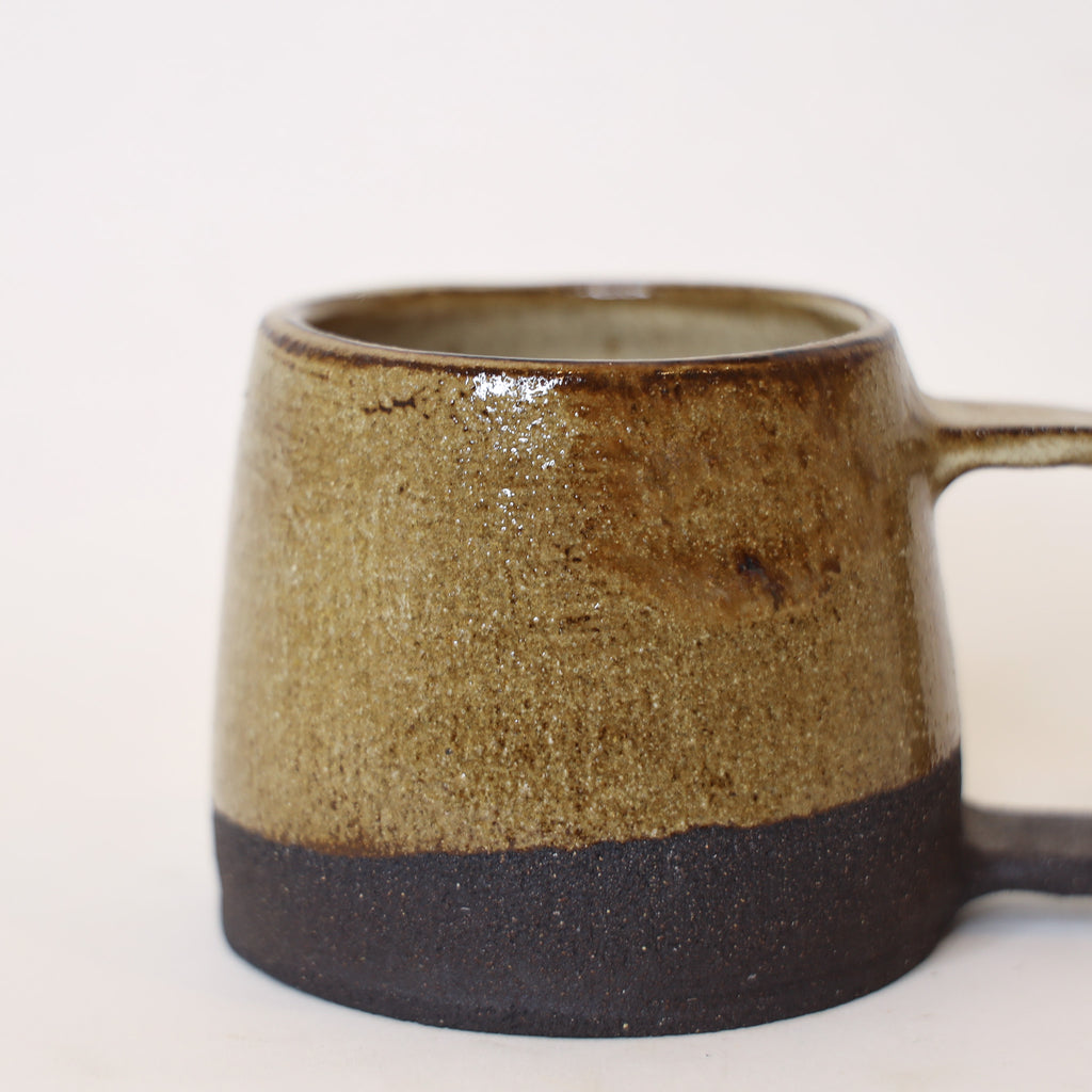 Crema Stoneware Mug