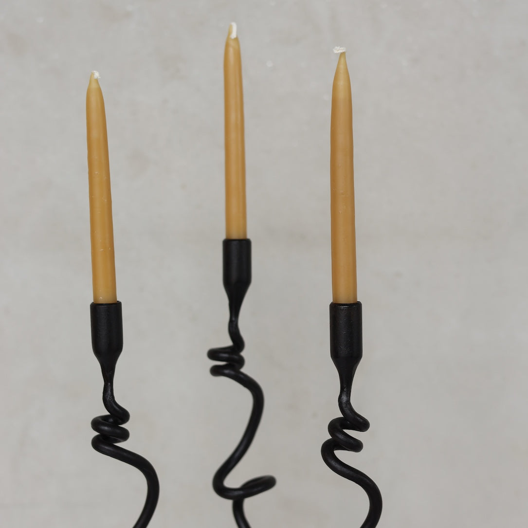 CURLY IRON CANDLESTICK | SHORT