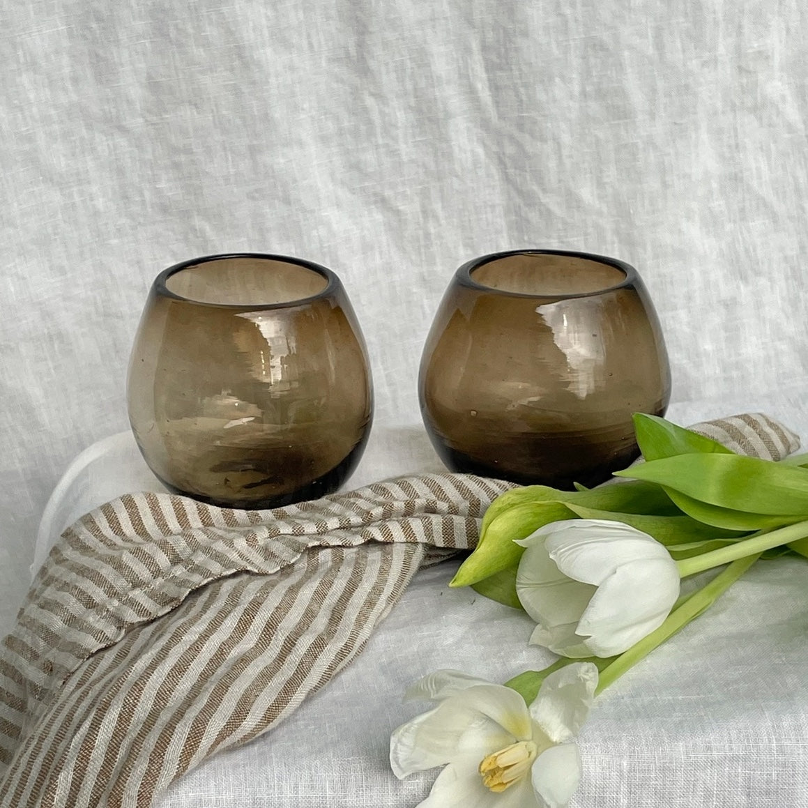 HANDBLOWN RONDE GLASSES | AMBER