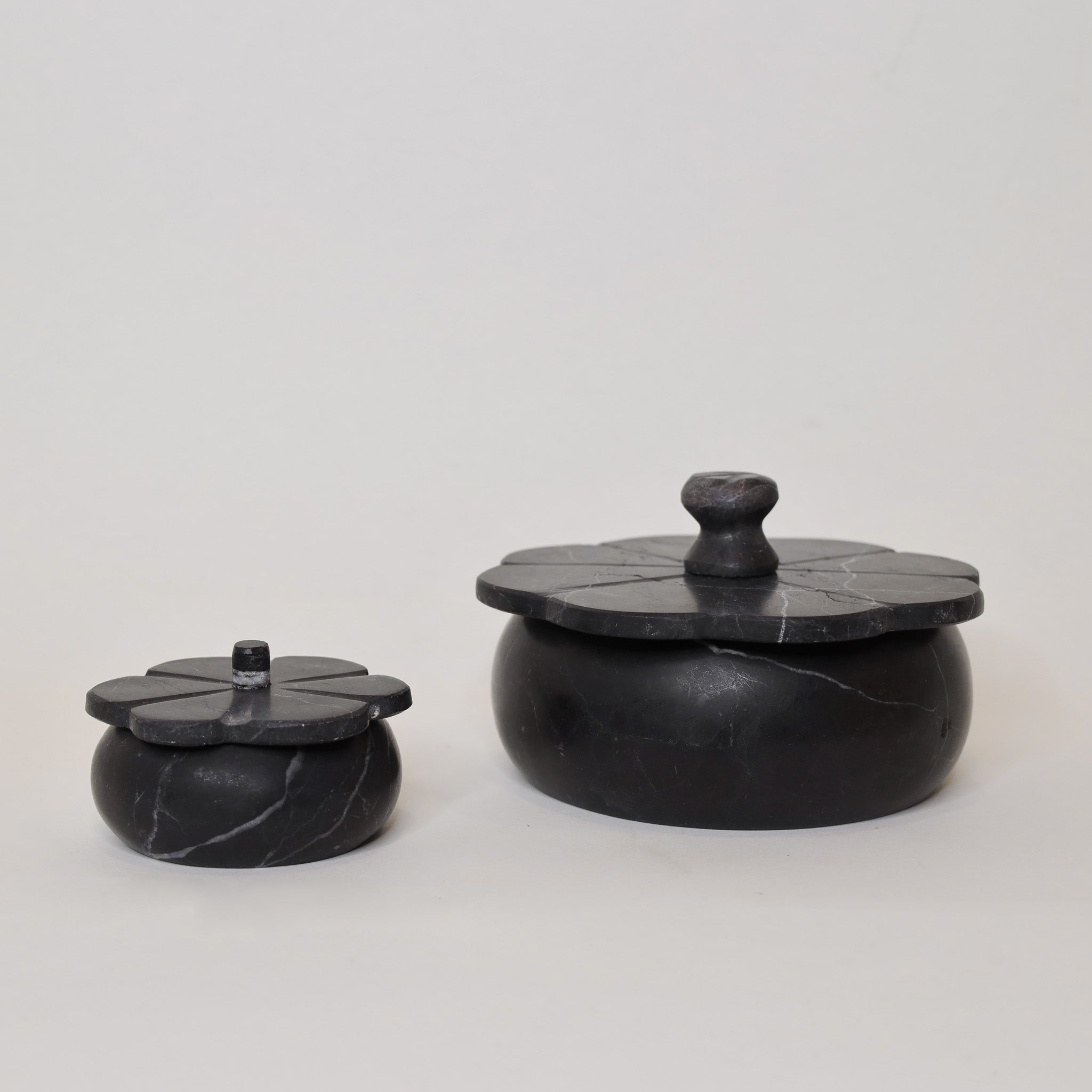 Lidded Black Marble Petal Box