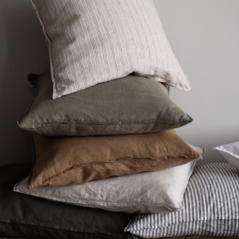 Linen Throw Pillow | Olive