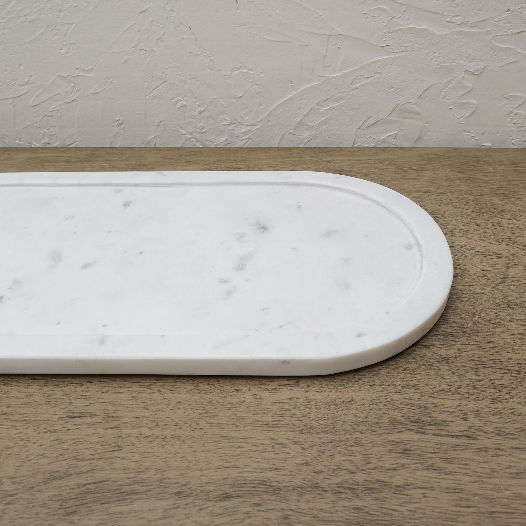 ROUNDED MARBLE TRAY