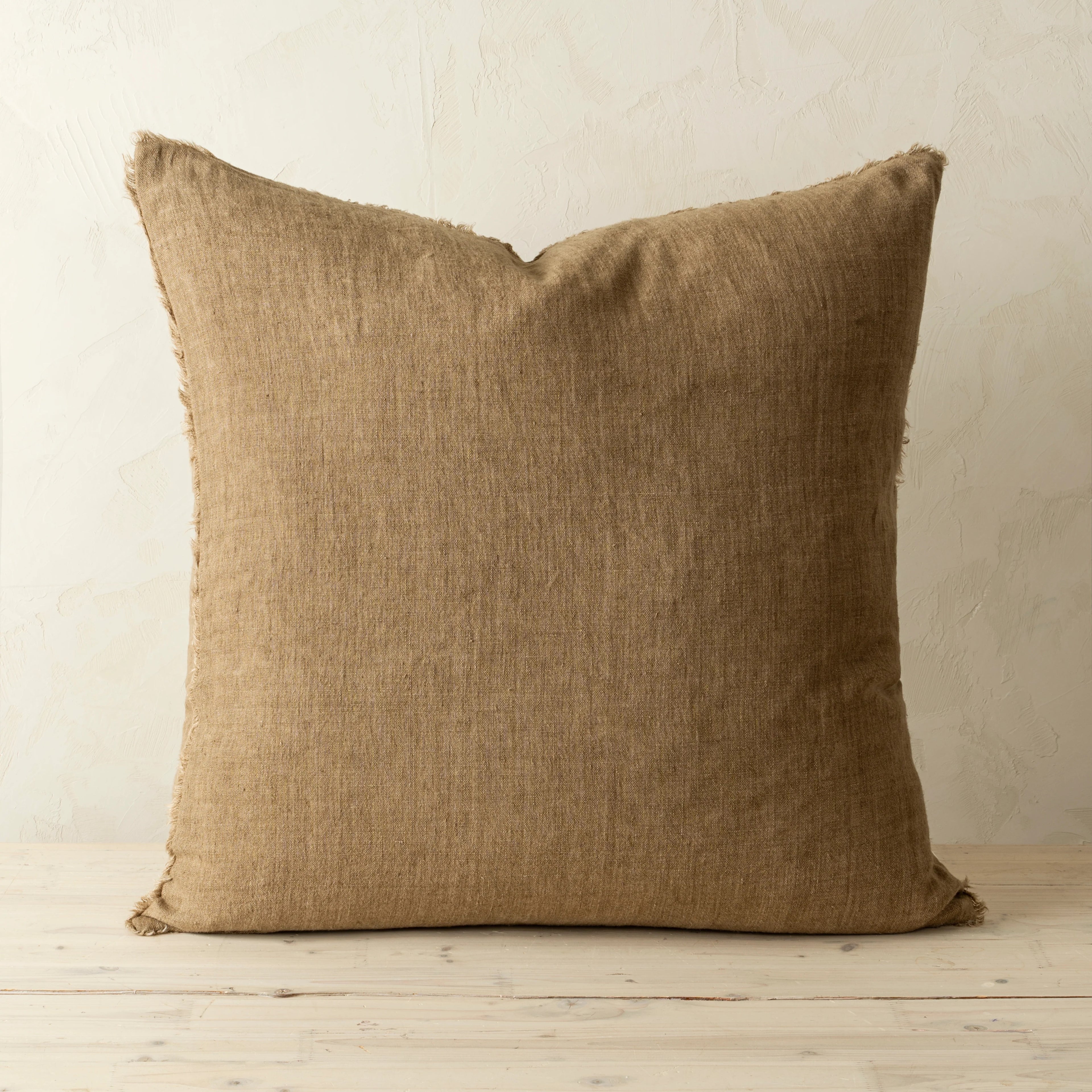 Oversized Lina Linen Throw Pillow | Hazelnut