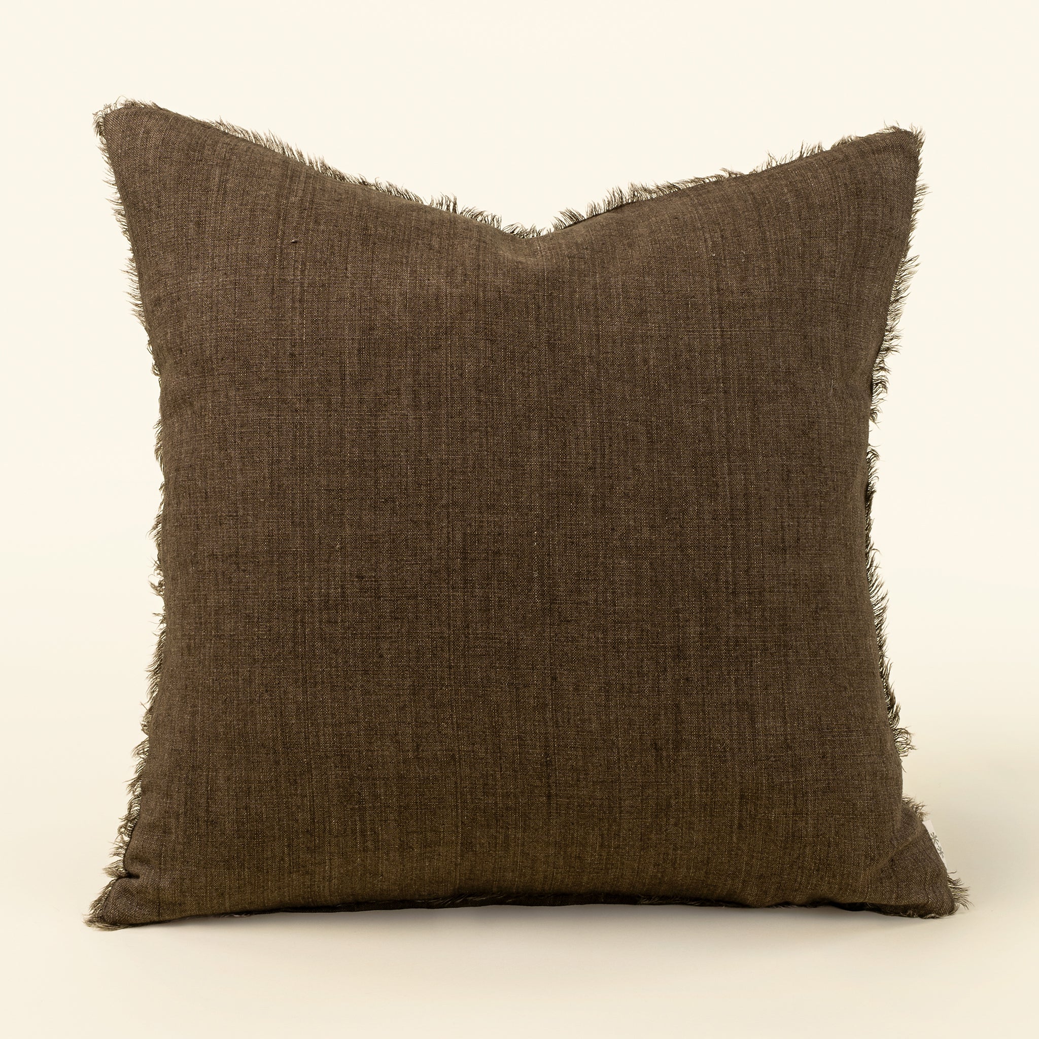 Oversized Lina Linen Throw Pillow | Mocha