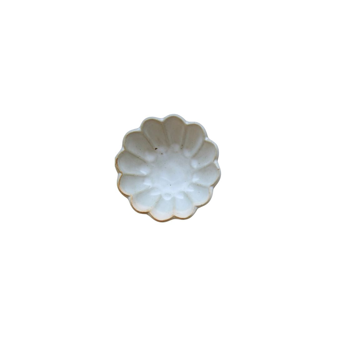PETAL FOOTED BOWLS