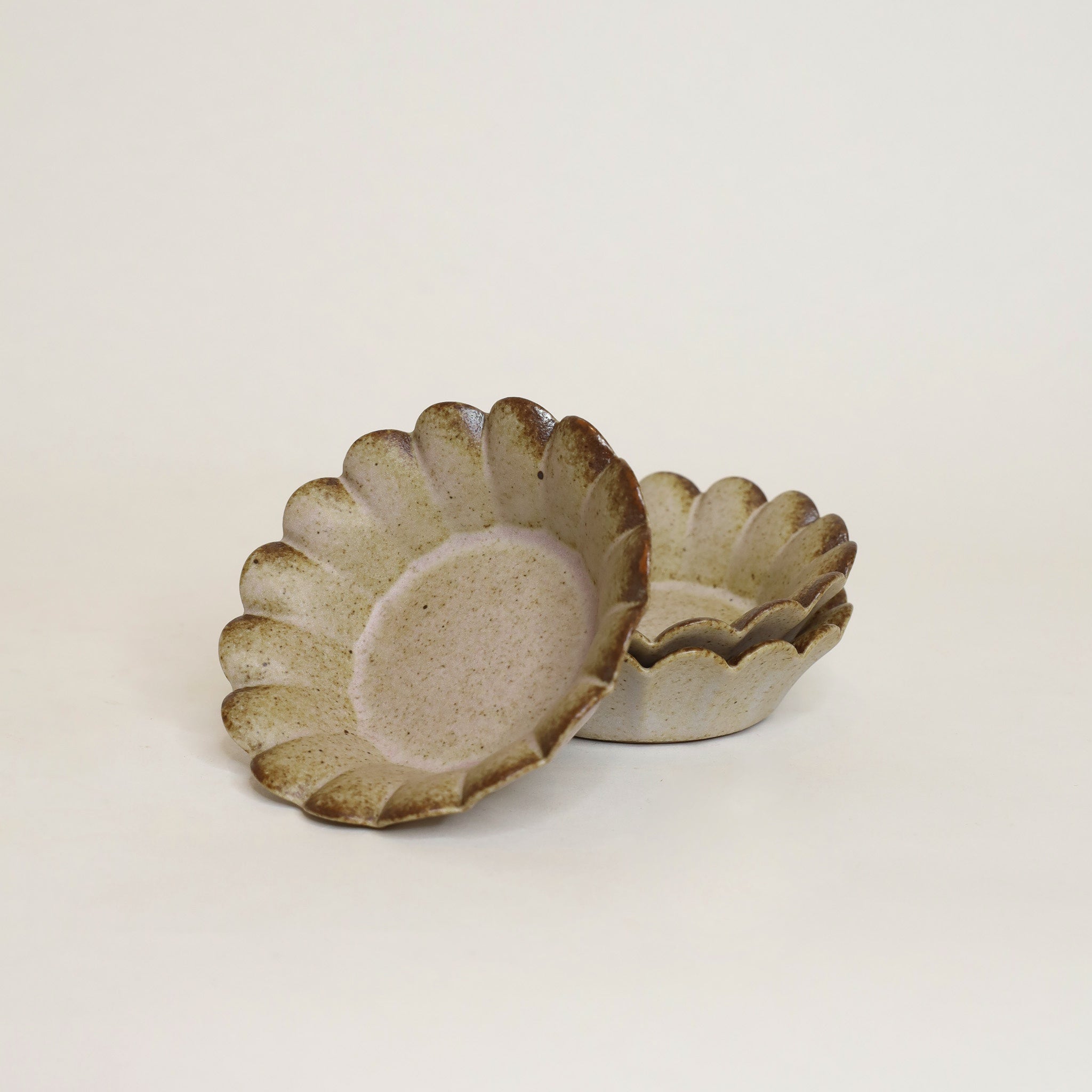 Petal Pinch Bowls
