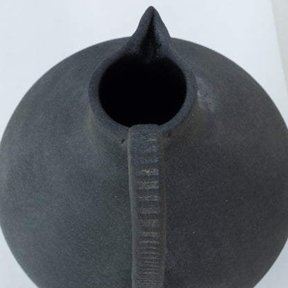 RAVI JUG VASE