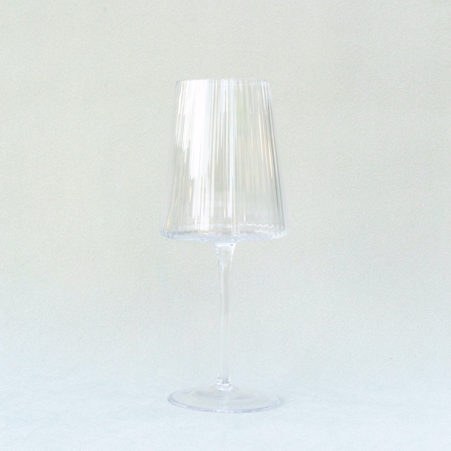 REED WINE GLASS