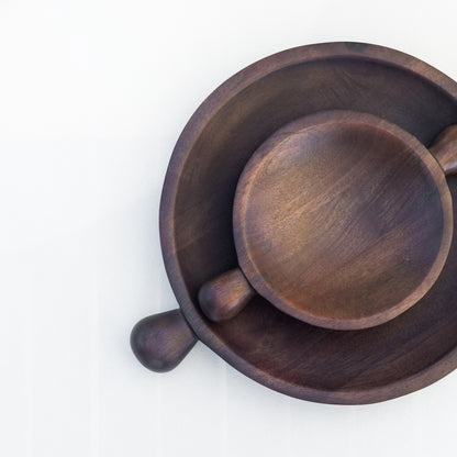 ROUND HANDLED WOOD TRAYS