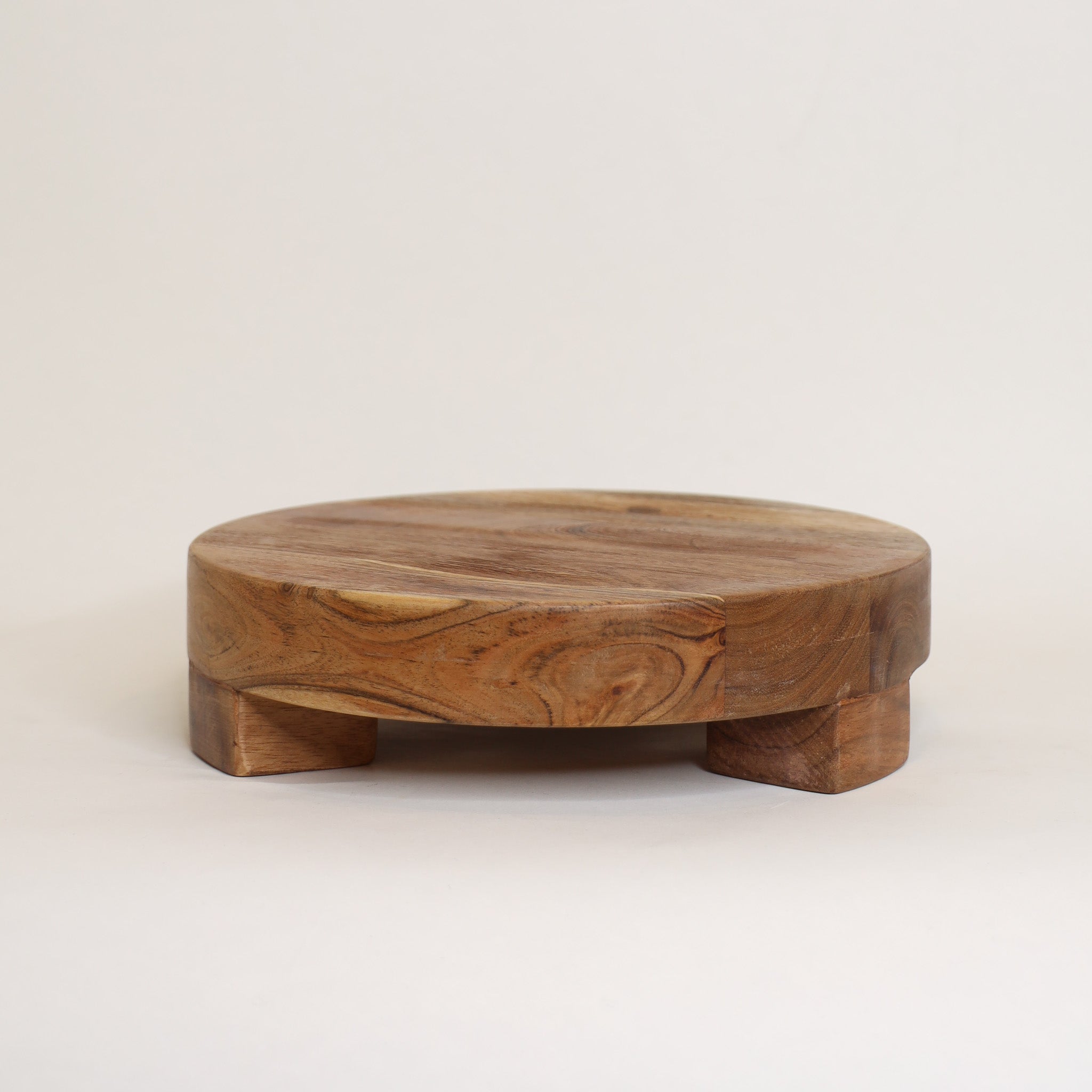 Round Wood Riser