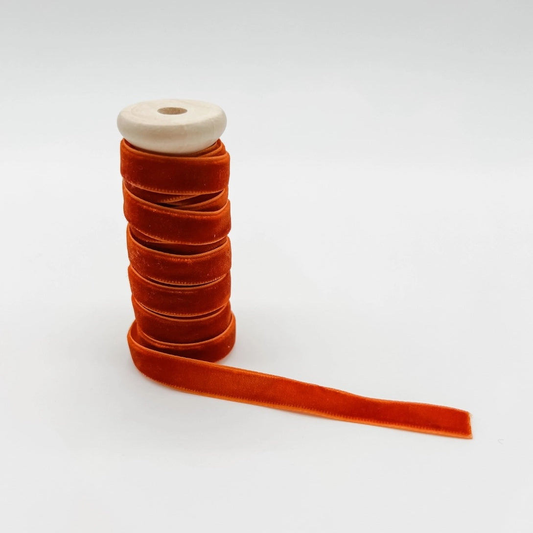 Slim Velvet Ribbon