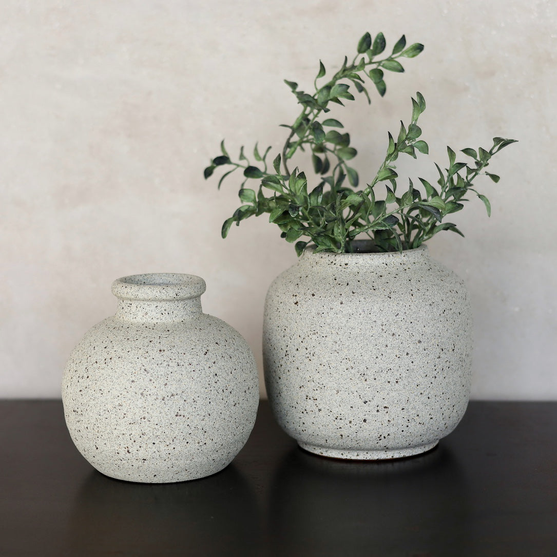 SPECKLED CERAMIC DRUM VASE