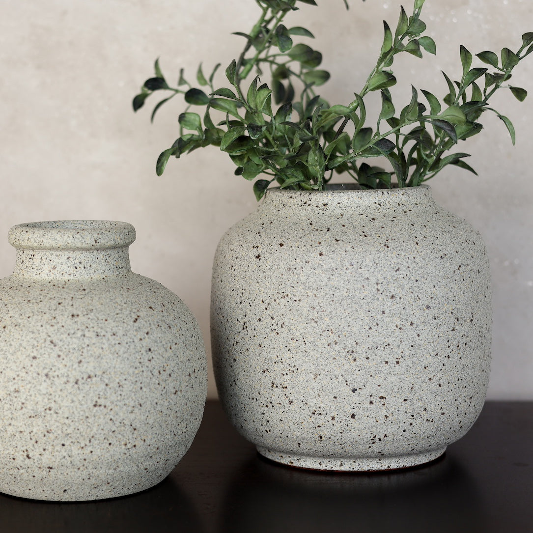 SPECKLED CERAMIC DRUM VASE