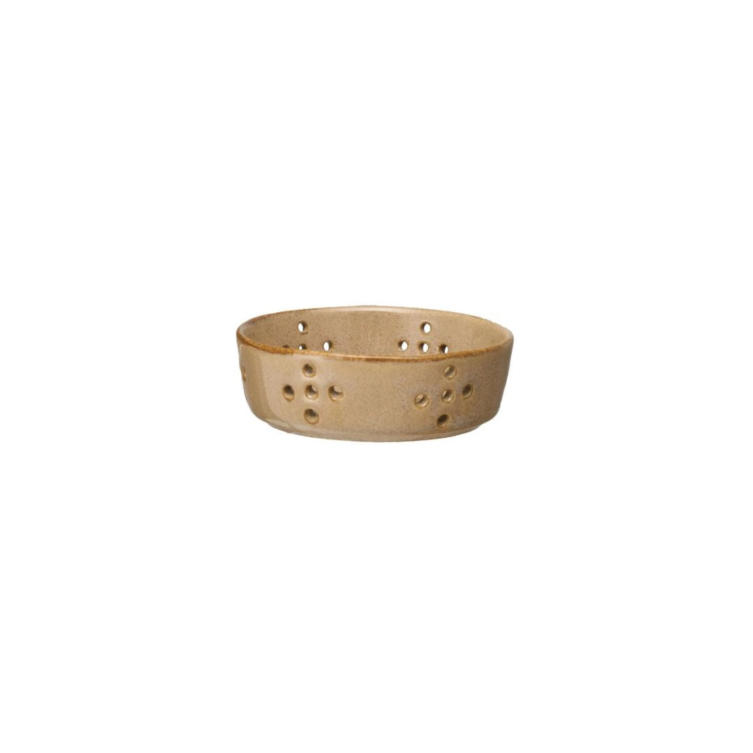 STONEWARE BERRY BOWL