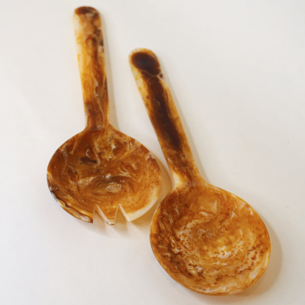 Tort Salad Servers