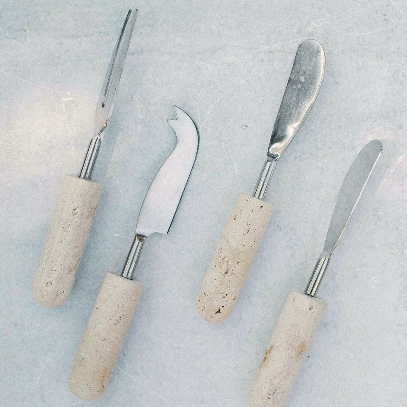 TRAVERTINE CHEESE KNIVES | S/2