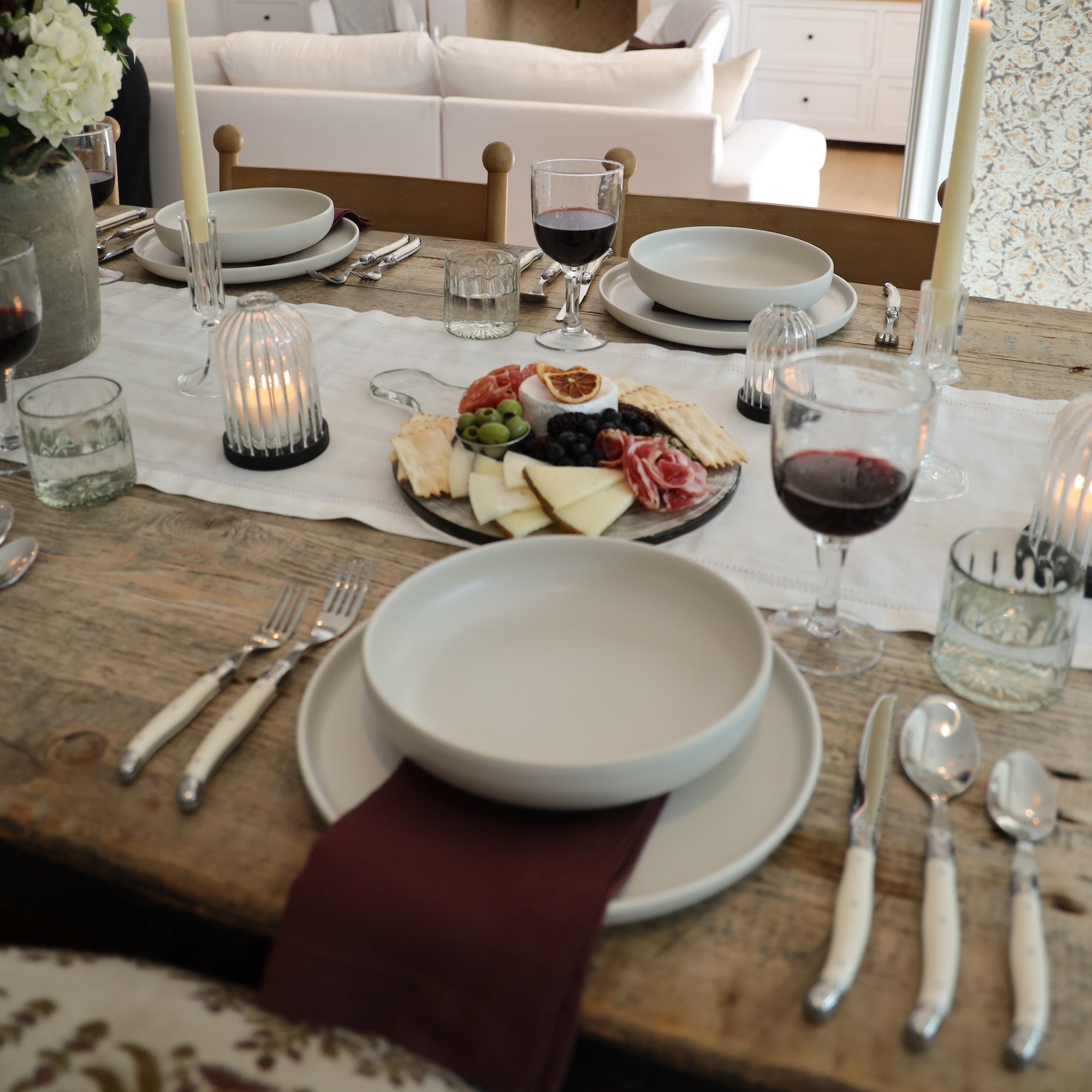 Uno Stoneware Dinner Plate