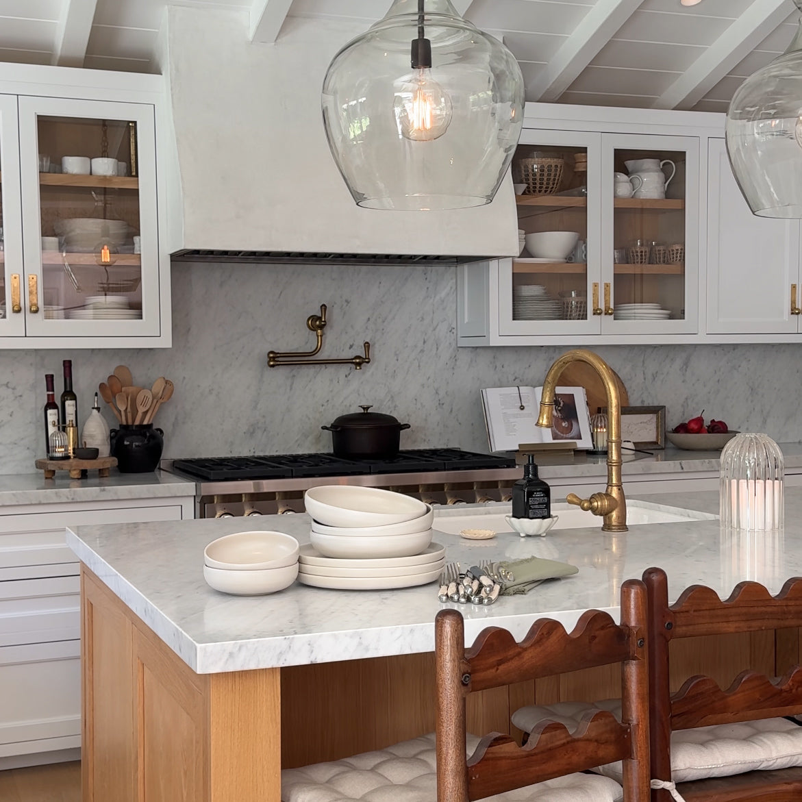 Uno Stoneware Pasta Bowl