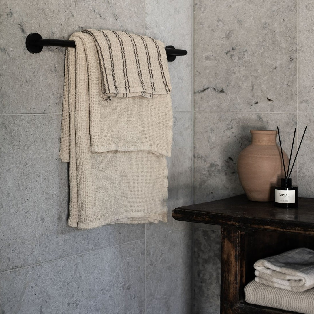 WAFFLE BATH TOWEL