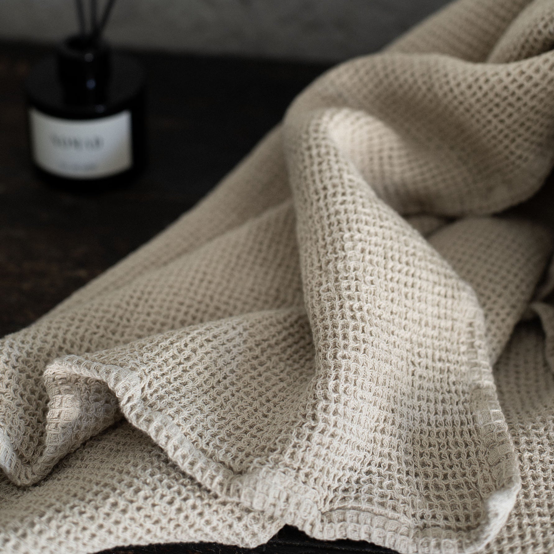 WAFFLE BATH TOWEL