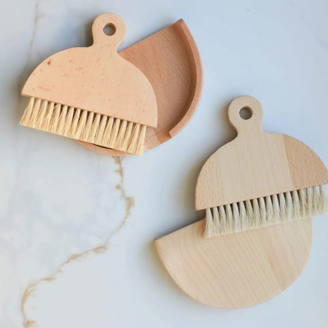 Wood Tabletop Brush