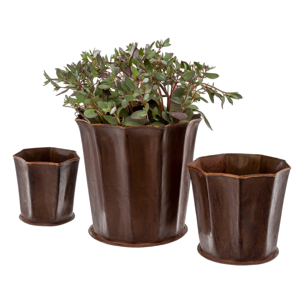 Leathered Fluted Pots